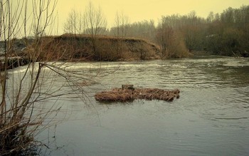 High water / ***
