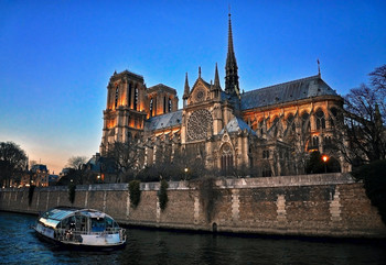 Notre-Dame de Paris / ***