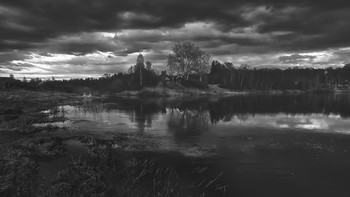 On the river / ***