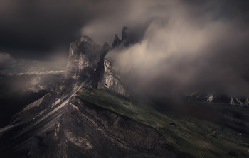 Dolomites. Segeda / Dolomites. Segeda