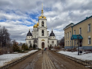 Rostov Kremlin / ***