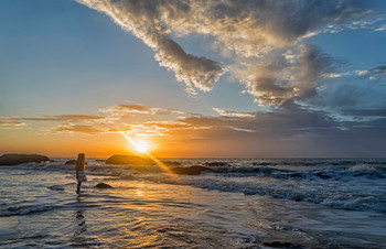 The first rays. / ***