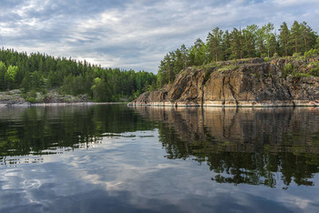 Ladoga lake / ***