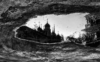 The road to the temple / ***