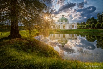 Grotto in Kuskovo / ***