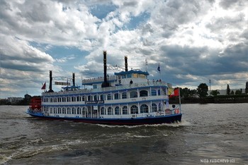 LOUISIANA*STAR / ***