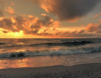 Sunset / ***