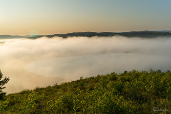Morning on the Lake / ***