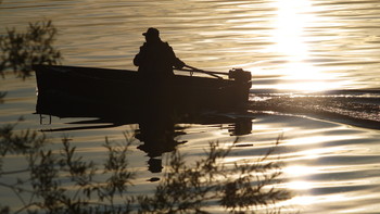 Fisherman... / ***