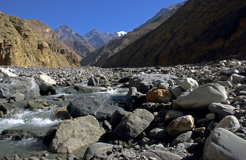 Ravine / ***