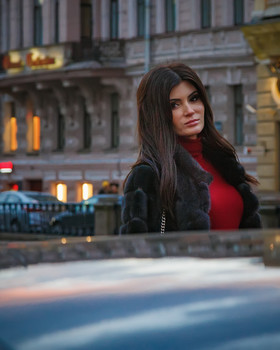 Portrait of a girl ... / ***