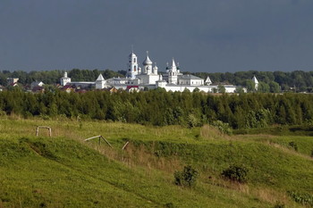 Nikita Monastery / ***