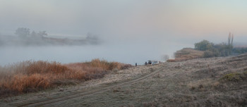 On the morning fishing / ***