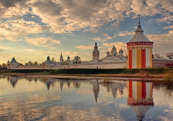 Spaso-Prilutsky Dimitriev Monastery / ***