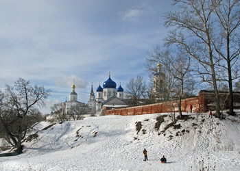The ancient walls / ***