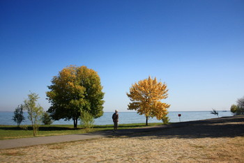 By the sea... / ***