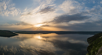 Sunset / ***