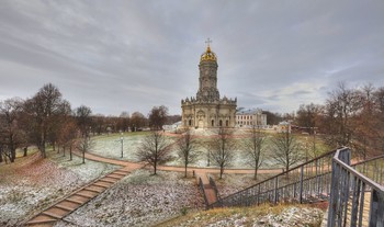 Church in Dubrovitsy / ***