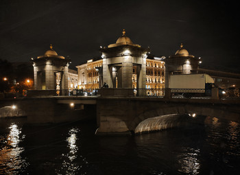 Night Petersburg / ***