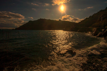 Sunset / ***