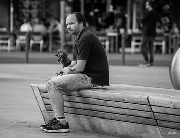Two loneliness / ***