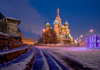Pokrovsky Cathedral / ***