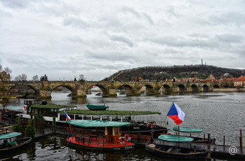 The Charles Bridge. / ***