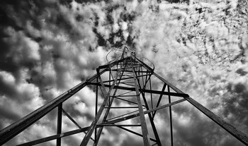 Into the sky / ***