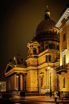 Saint Isaac&#39;s Cathedral / ***