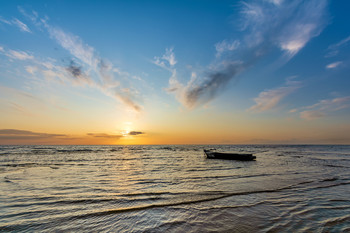 Sunset / ***