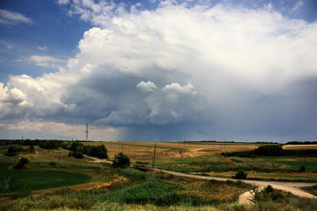 before the rain ... / ***