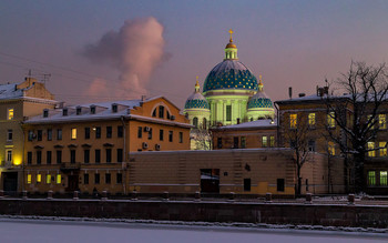 View of Trinity Cathedral / ***