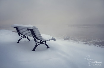 Winter silence / ***