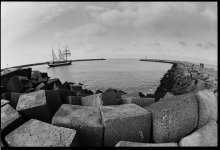 Harbor (version # 1). Scheveningen. Holland / ***