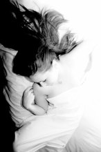 Dissolved in the air of tenderness, while the body of the stone in the ground do not slam! / ***