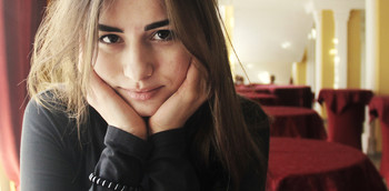 Julia / ***