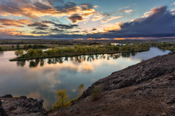 Autumn evening / ***