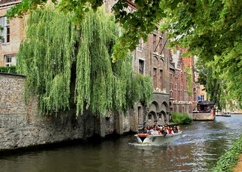 Canals of Bruges / ***