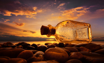 Bottiglia / Bottiglia dei desideri trovata in spiaggia.