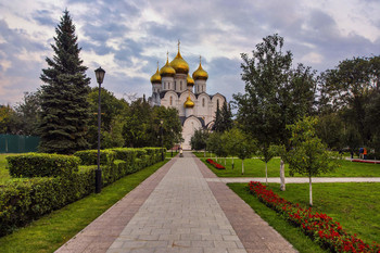 Rostov Kremlin / ***
