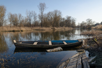 Evening on the river / ***