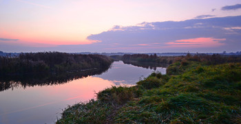 Morning on the river / ***