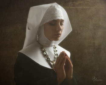 Nun / ***