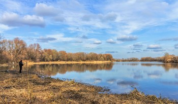 Spring Fishing / ***
