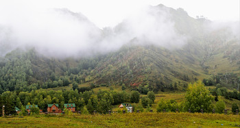 At the foot of the mountains ... / ***