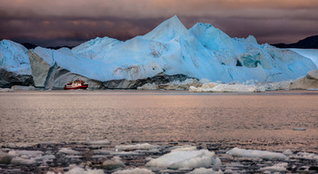 Greenland / ***