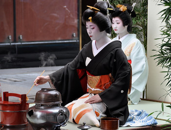 tea ceremony / ...