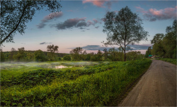 It was getting dark ... / ***