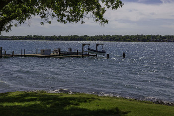 Glistening River / The light was glistening off the waves on the river late afternoon