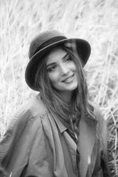  / Monochrome portrait.